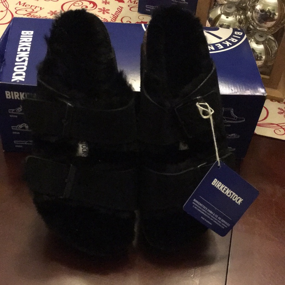 Arizona Fur Black 37 suede top EUC